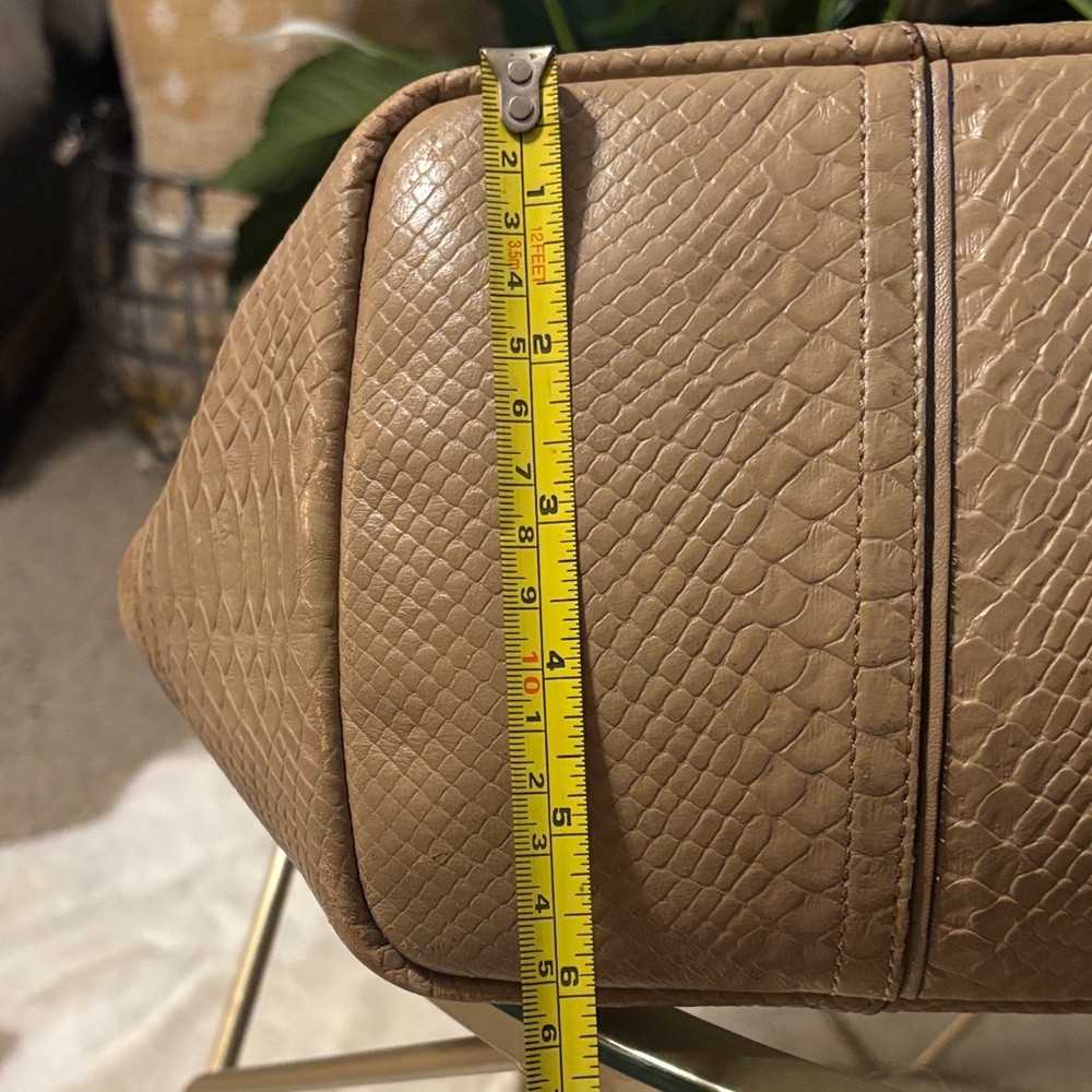 Coach Tan Textured Tote Bag - Picture 11 of 15